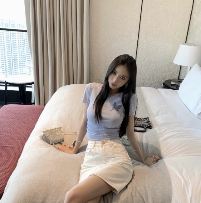 湖北床上极品小淫贼爆艹出白浆娇喘声绵绵不绝高潮喷水好几次